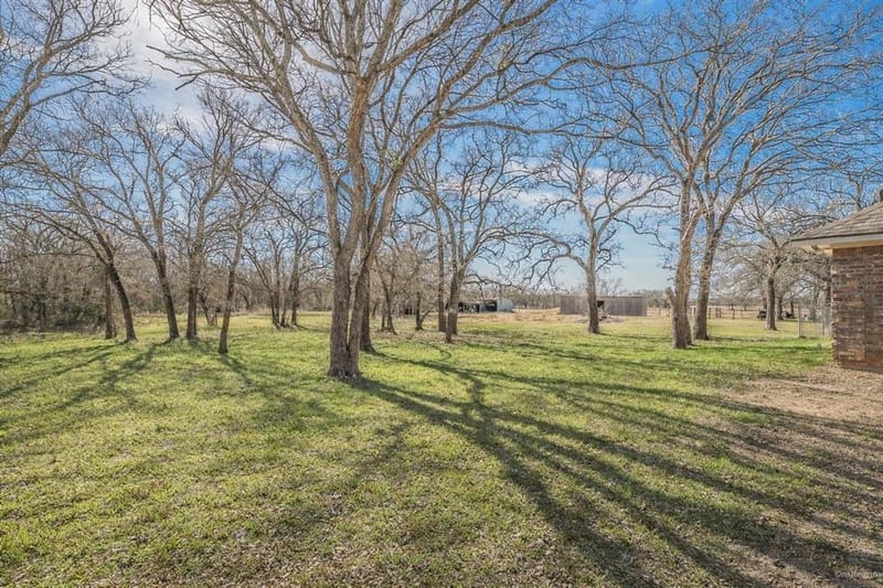 1325 N Katy Road, Elm Mott TX 76640 - Photo 22