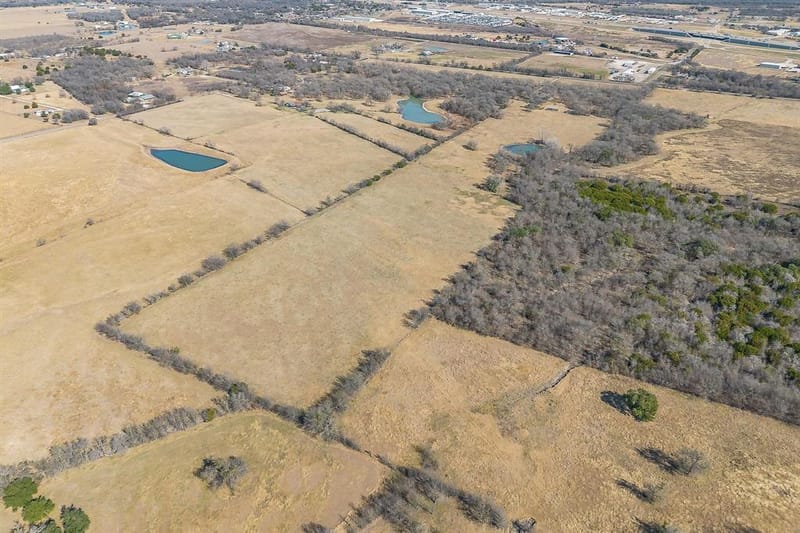 1325 N Katy Road, Elm Mott TX 76640 - Photo 20