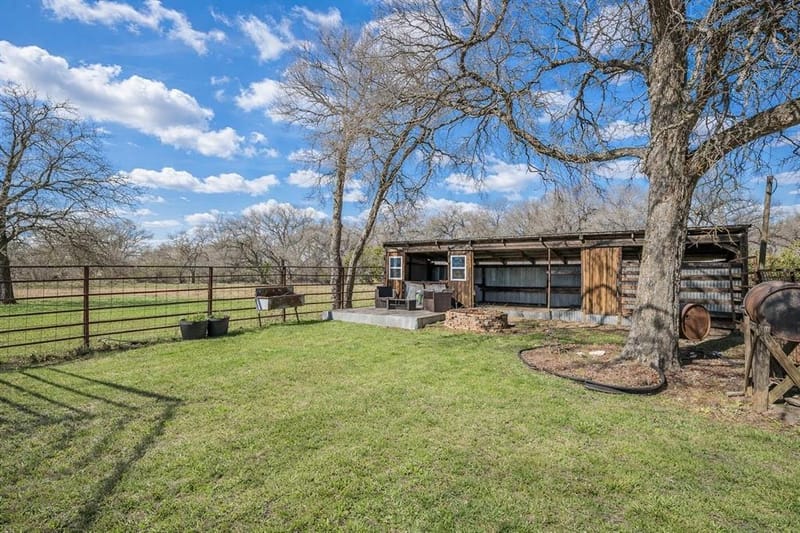 1325 N Katy Road, Elm Mott TX 76640 - Photo 18
