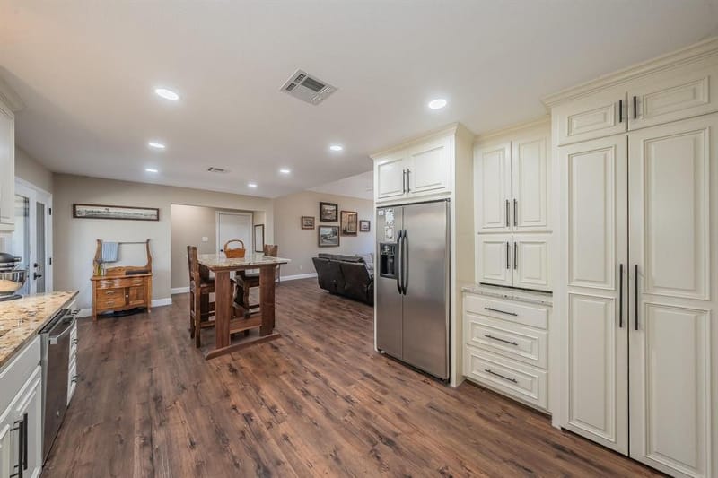 1325 N Katy Road, Elm Mott TX 76640 - Photo 4