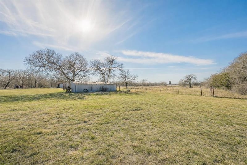 1325 N Katy Road, Elm Mott TX 76640 - Photo 25