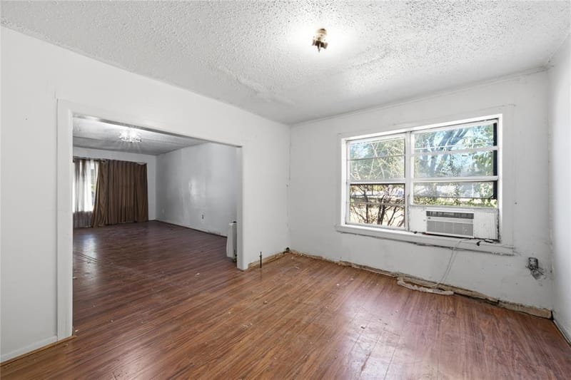 915 DAWSON Street, Waco TX 76704 - Photo 4