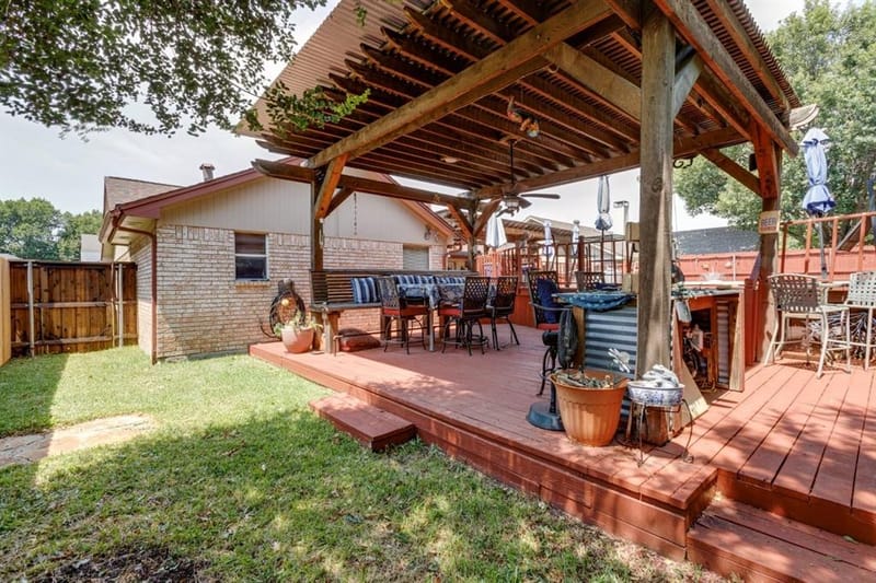 6912 Lyndale Drive, Watauga TX 76148 - Photo 9
