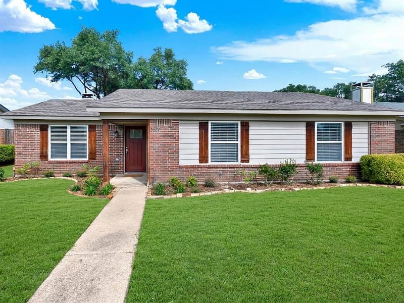 2621 Ivanridge Lane, Garland TX 75044
