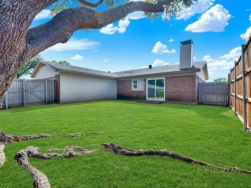 2621 Ivanridge Lane, Garland TX 75044 - Photo 30