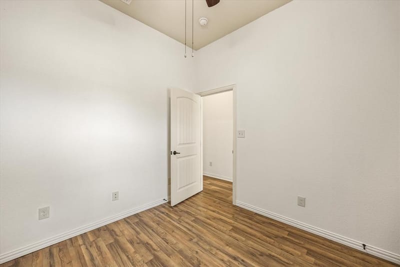 122 Donna Circle, Granbury TX 76049 - Photo 22