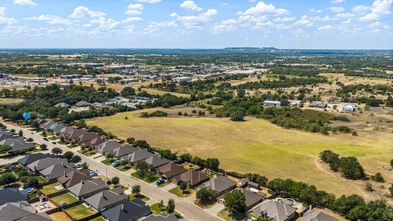 122 Donna Circle, Granbury TX 76049 - Photo 40