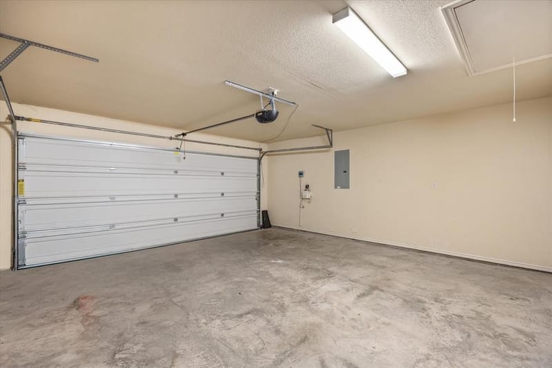 122 Donna Circle, Granbury TX 76049 - Photo 29