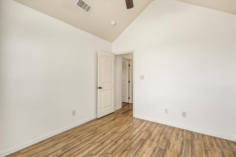 122 Donna Circle, Granbury TX 76049 - Photo 25