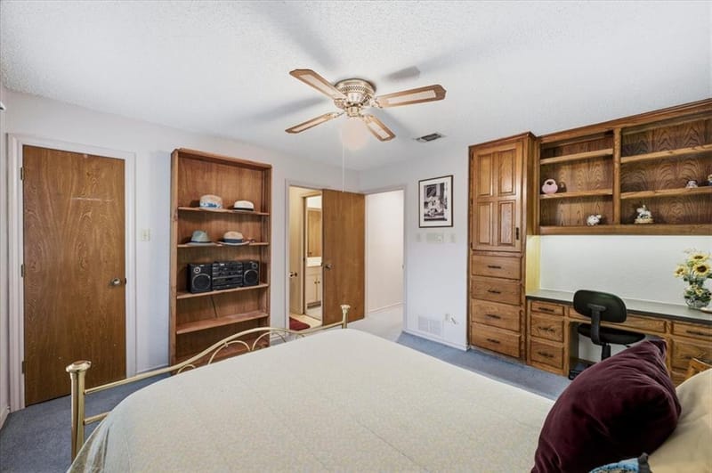 4604 Clay Court Lane, Arlington TX 76017 - Photo 26