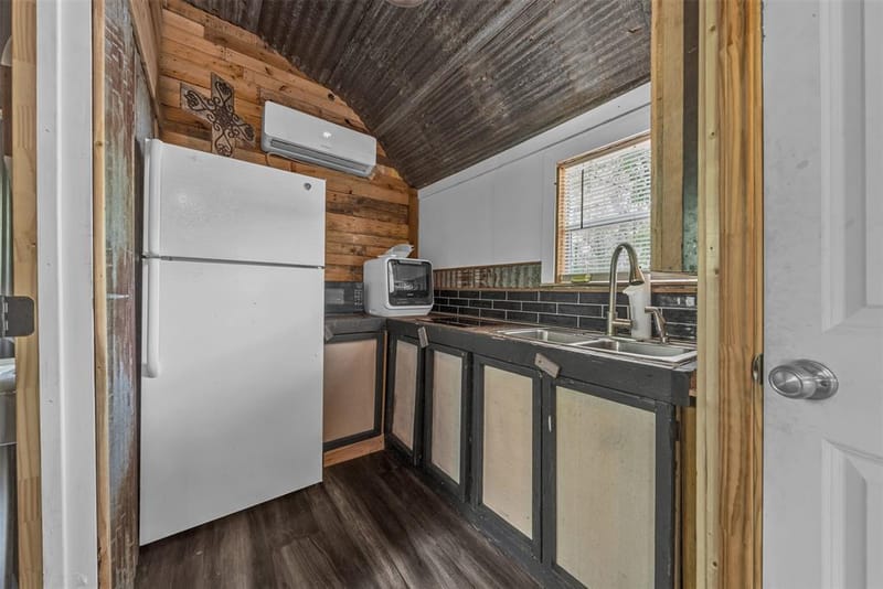 165 Private Road 6047, Wills Point TX 75169 - Photo 5