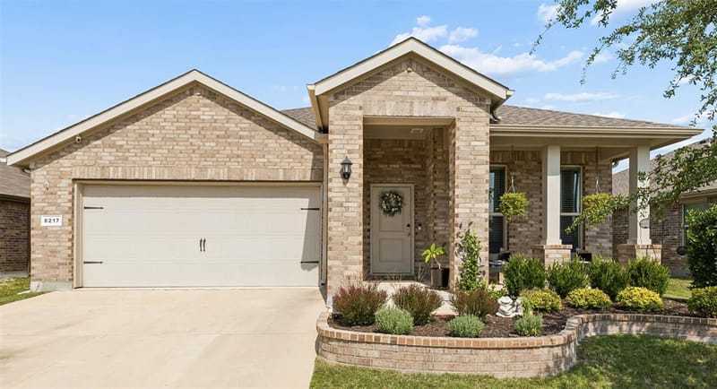 8217 Burma Drive, Fort Worth TX 76131