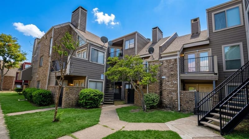 9829 Walnut Street # 207, Dallas TX 75243
