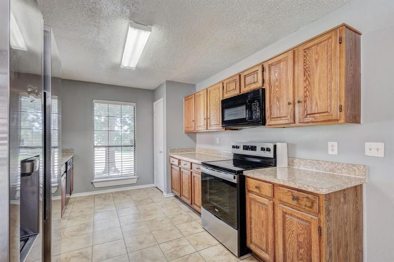 1018 Dandelion Drive, Mesquite TX 75149 - Photo 17