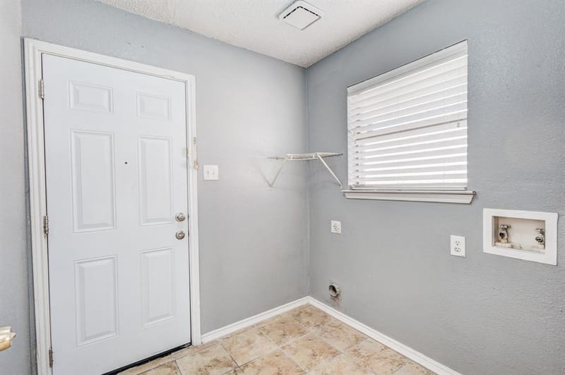 1018 Dandelion Drive, Mesquite TX 75149 - Photo 9