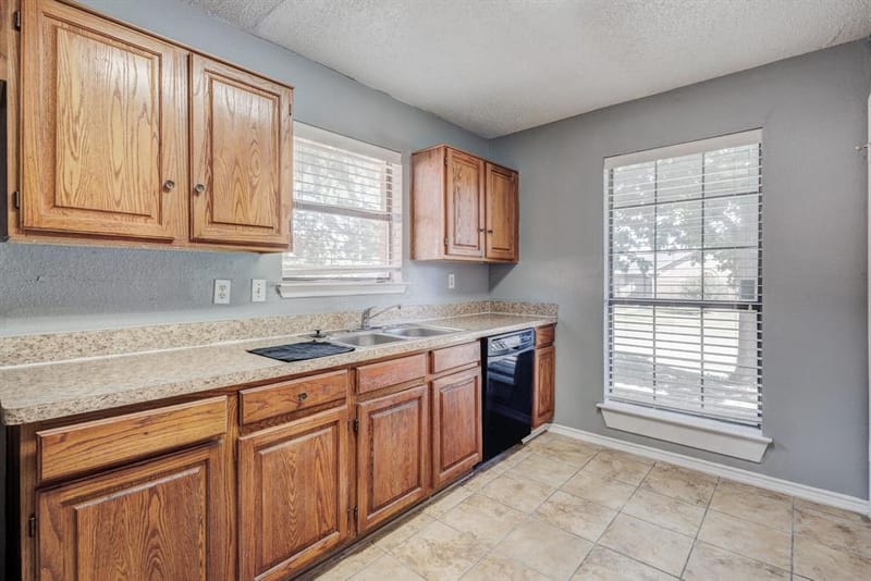 1018 Dandelion Drive, Mesquite TX 75149 - Photo 18