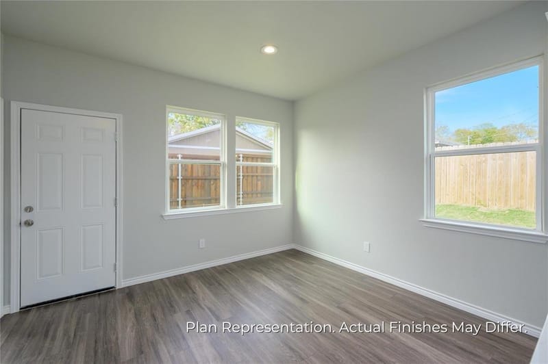 203 E Laura Avenue, Quinlan TX 75474 - Photo 12