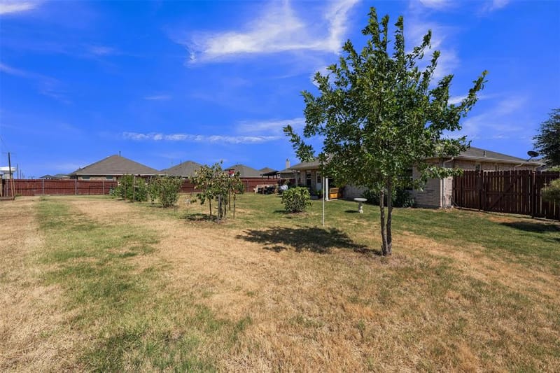 709 Denali Drive, Arlington TX 76002 - Photo 18