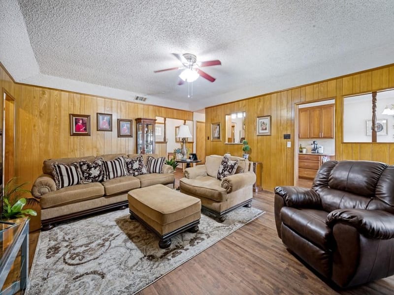 2728 Meadow Green, Bedford TX 76021 - Photo 5