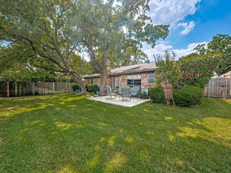2728 Meadow Green, Bedford TX 76021 - Photo 24