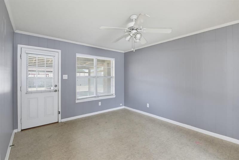 5328 Ira Street N, Haltom City TX 76117 - Photo 11