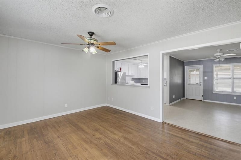 5328 Ira Street N, Haltom City TX 76117 - Photo 8