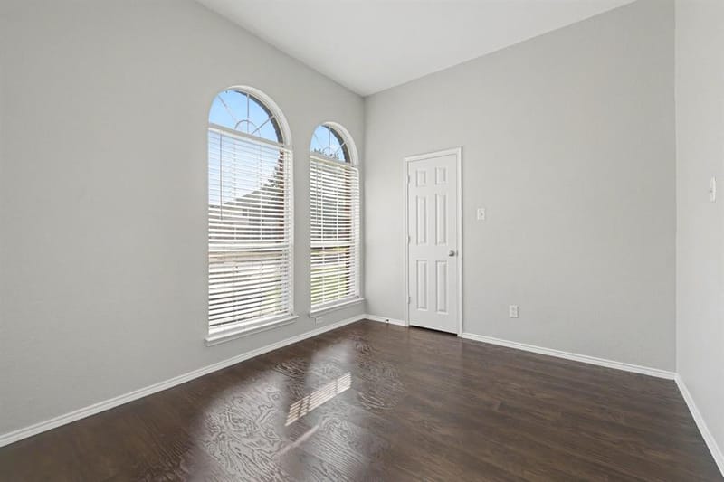 5528 Green Hollow Lane, The Colony TX 75056 - Photo 13