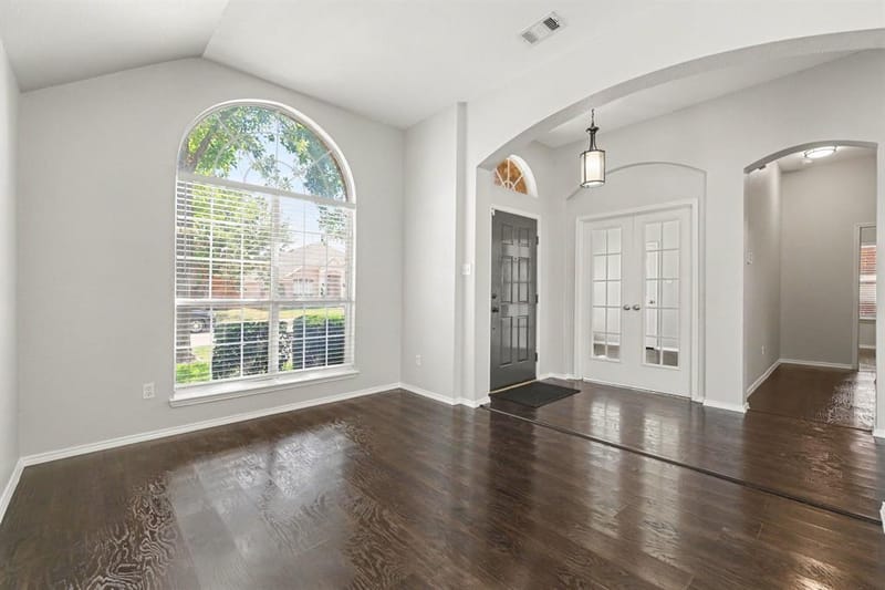 5528 Green Hollow Lane, The Colony TX 75056 - Photo 4