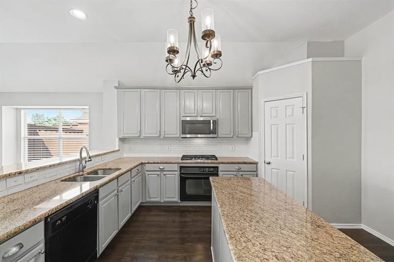5528 Green Hollow Lane, The Colony TX 75056 - Photo 21