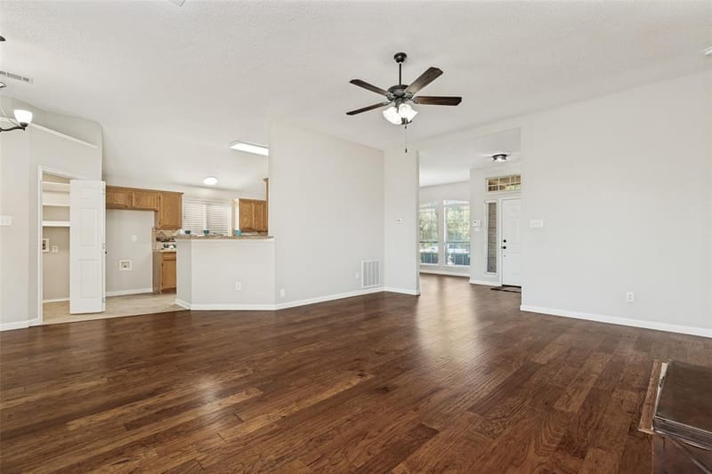 817 Aylesbury Drive, Allen TX 75002 - Photo 7
