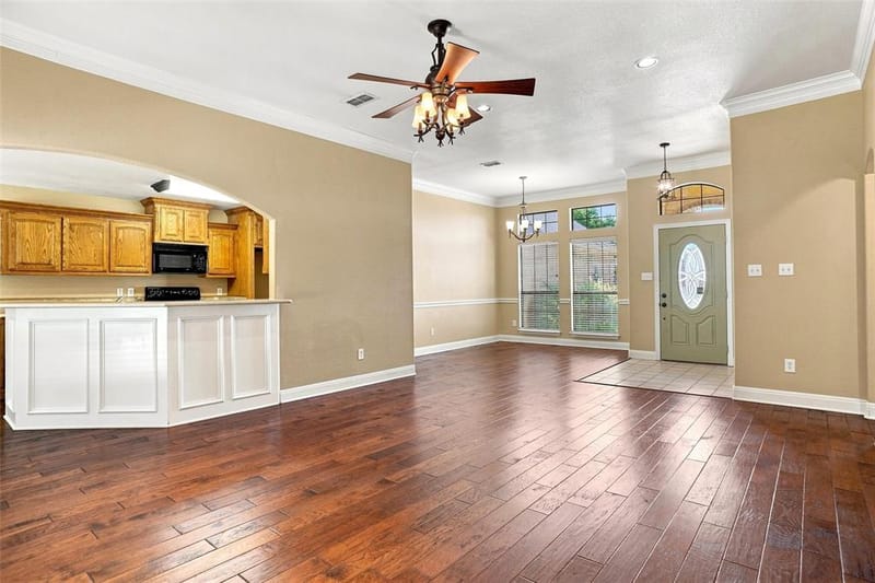 2105 Fair Oaks Drive, Bridgeport TX 76426 - Photo 6