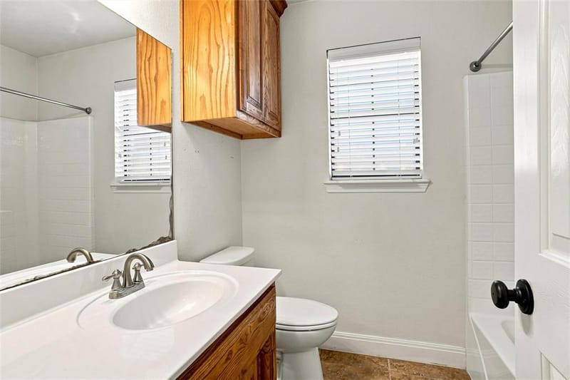 2105 Fair Oaks Drive, Bridgeport TX 76426 - Photo 21
