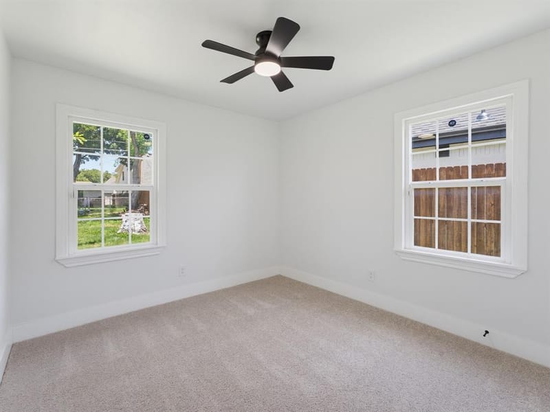 5852 Lyle Street, Westworth Village TX 76114 - Photo 19