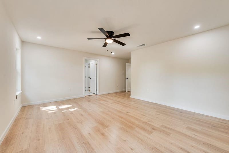 312 Calgary Road, Azle TX 76020 - Photo 13