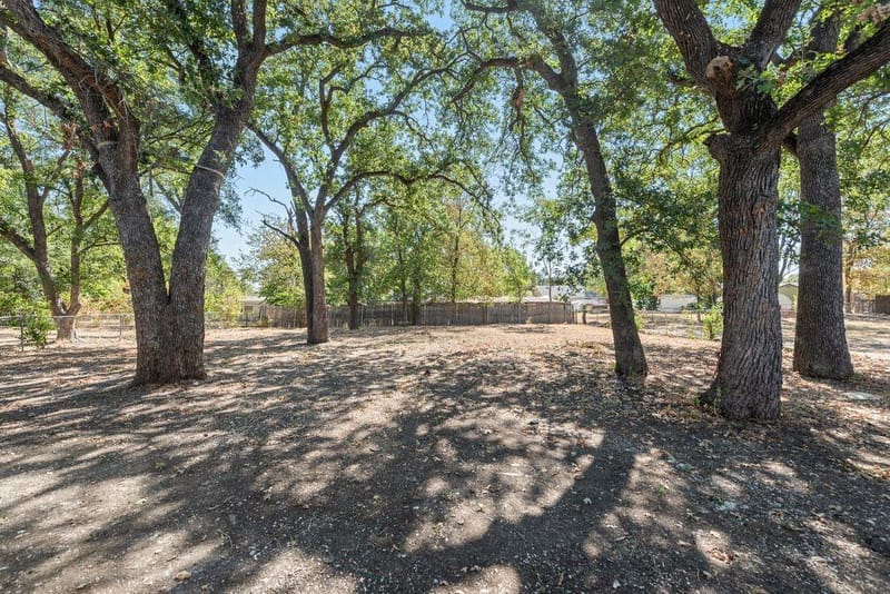 312 Calgary Road, Azle TX 76020 - Photo 24