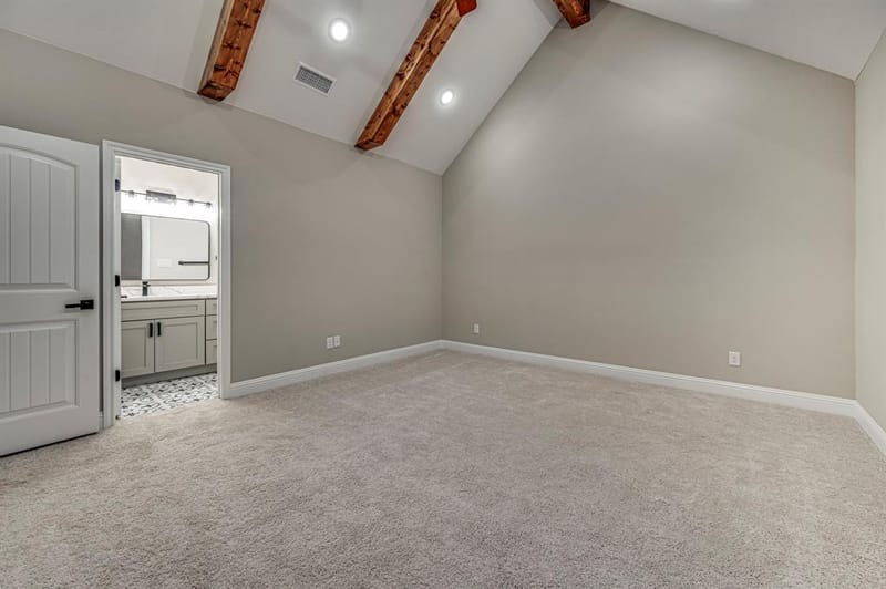 5858 Black Pine Circle, Granbury TX 76048 - Photo 15
