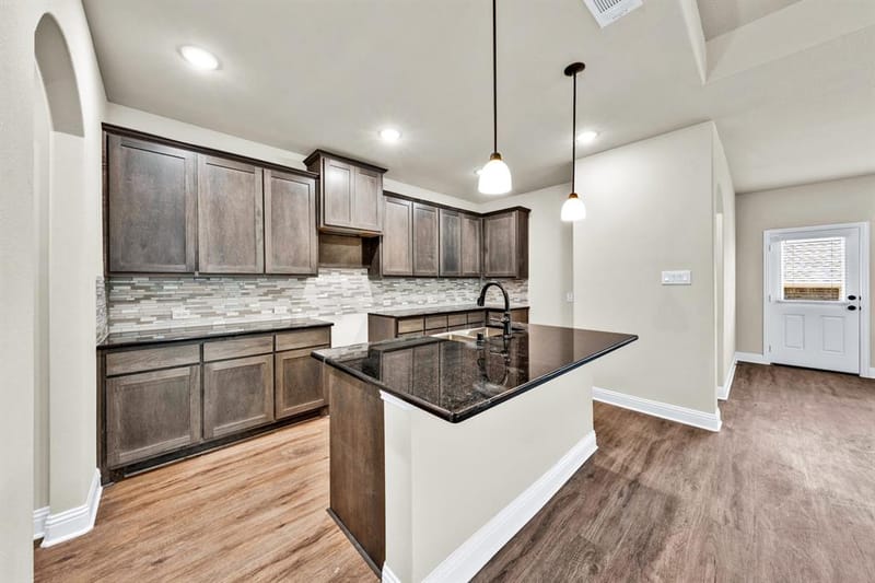 303 Maltese Drive, Red Oak TX 75154 - Photo 6