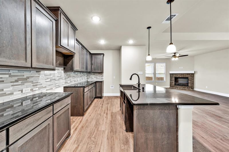 303 Maltese Drive, Red Oak TX 75154 - Photo 8