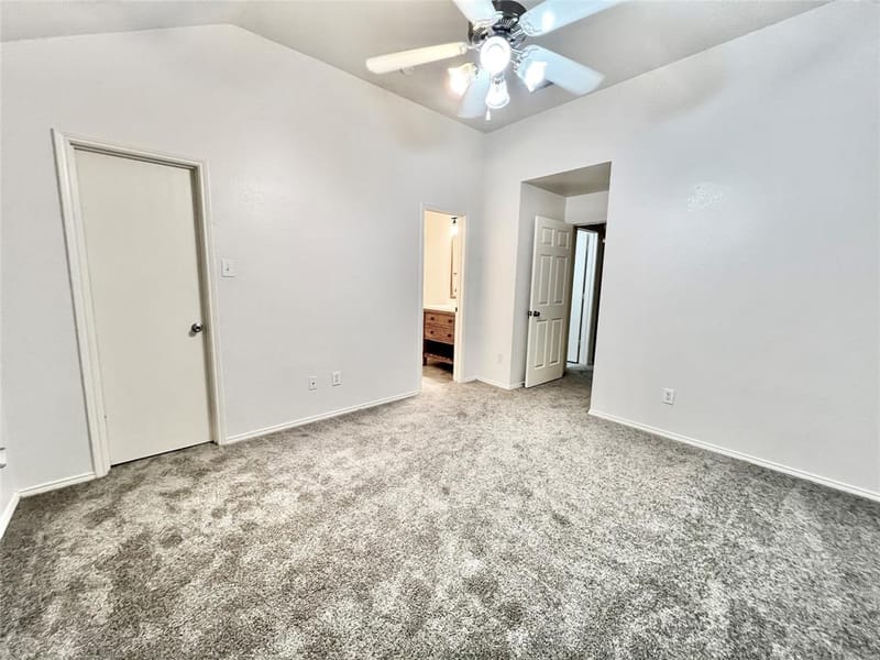 1128 Jamie Drive, Grand Prairie TX 75052 - Photo 5