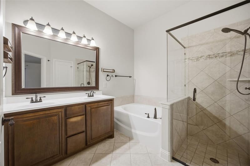 2101 Indigo Lane, Heartland TX 75126 - Photo 17