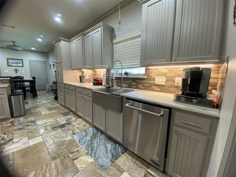 1631 Greenway Court, Midlothian TX 76065 - Photo 9