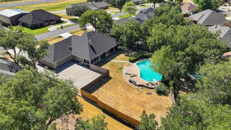 9014 Woodlawn Drive, Granbury TX 76049 - Photo 3