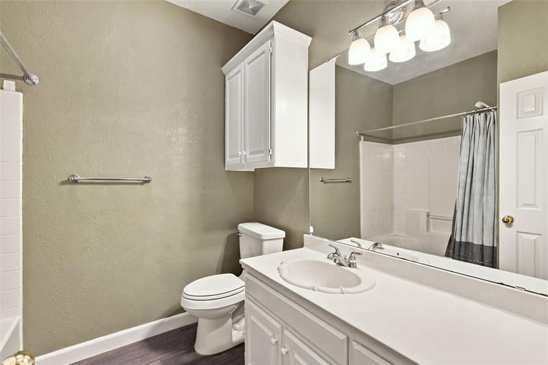 9014 Woodlawn Drive, Granbury TX 76049 - Photo 15