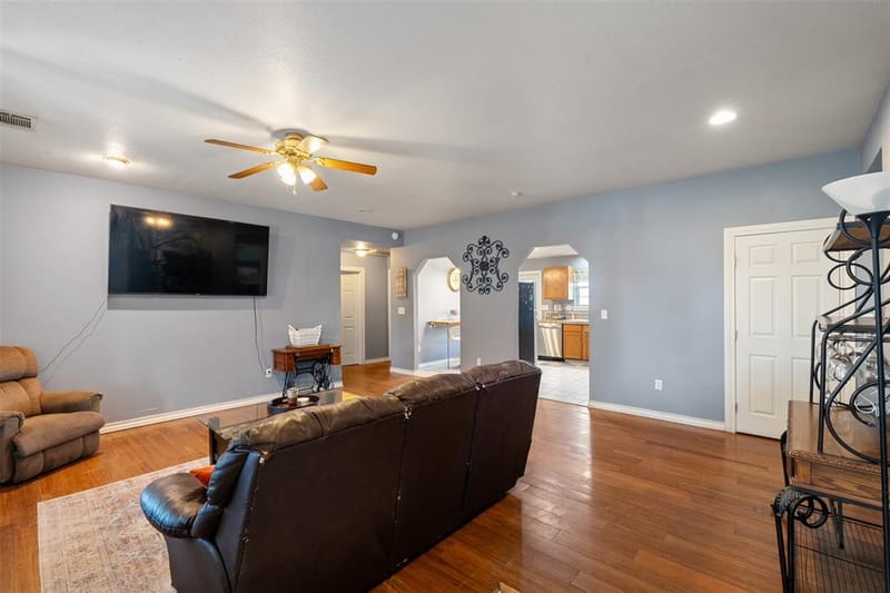 239 Seacraft Drive, Gun Barrel City TX 75156 - Photo 6