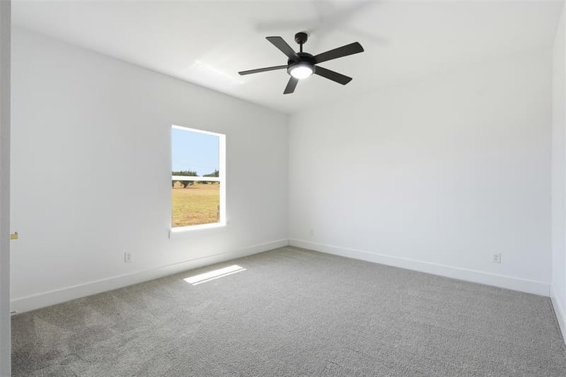 6657 Buffalo Ridge Circle, Godley TX 76044 - Photo 12