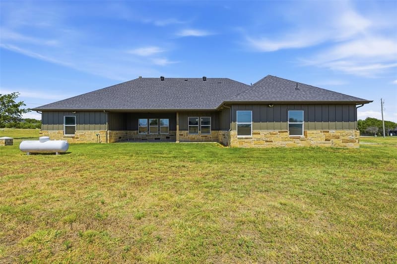 6657 Buffalo Ridge Circle, Godley TX 76044 - Photo 20