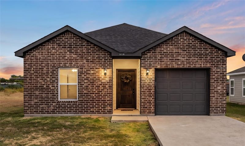 510 Don Lane, Itasca TX 76055