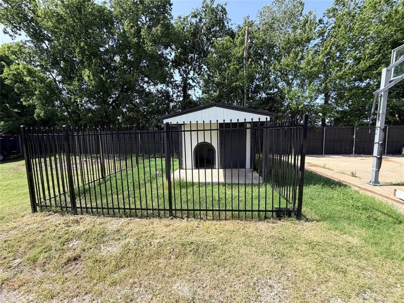 222 County Road 876, Princeton TX 75407 - Photo 34