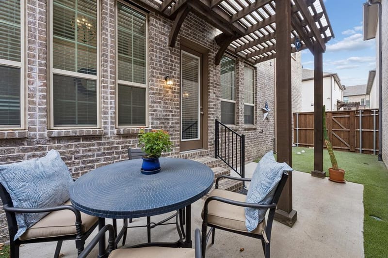 261 Golden Gate Drive, Richardson TX 75080 - Photo 5
