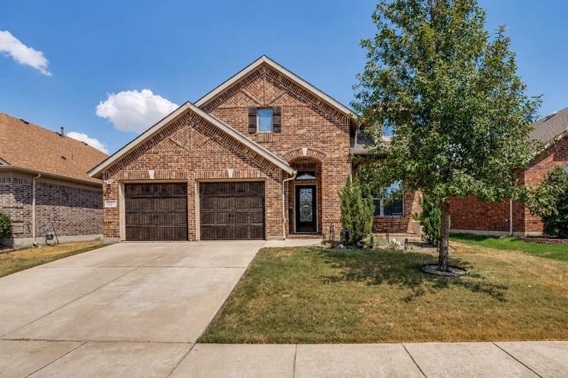 3827 Mustang Avenue, Sachse TX 75048